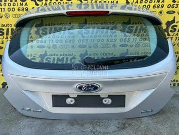 Vrata gepeka siva (hečbek) za Ford Focus od 2011. do 2017. god.