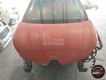 HAUBA PREDNJA za Renault Captur
