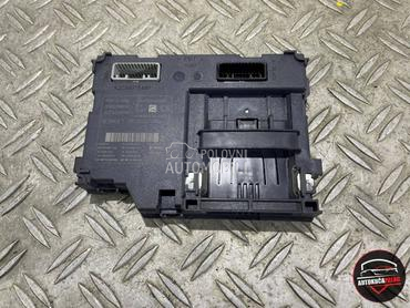 ČITAČ KARTICE za Renault Captur