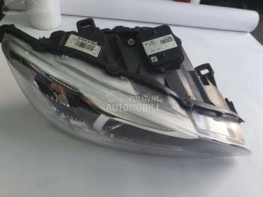 Xenon far za Volvo S60, V60 od 2013. do 2017. god.
