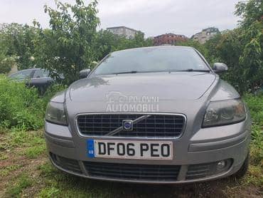 Kompletan,za delove za Volvo S40 od 2003. do 2007. god.