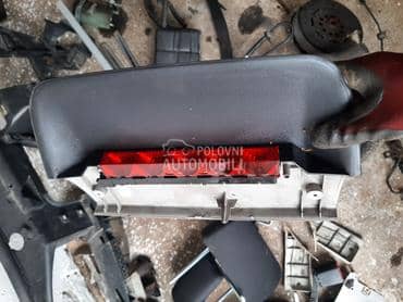 štop svetlo za Ford Mondeo od 2000. do 2007. god.