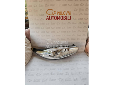Desni halogeni far za Ford Fiesta od 2010. do 2015. god.