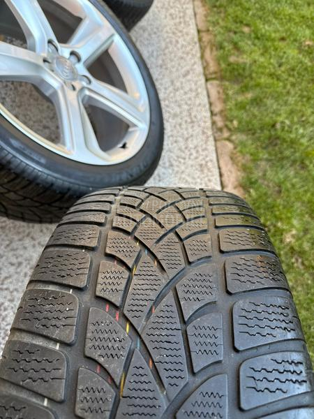 Dunlop 255/45 R20 Zimska