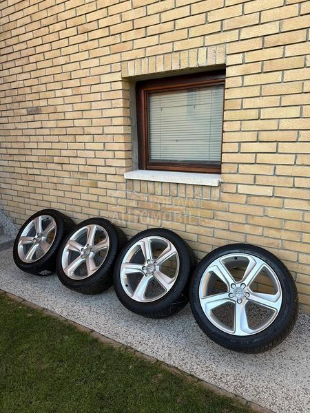 Dunlop 255/45 R20 Zimska