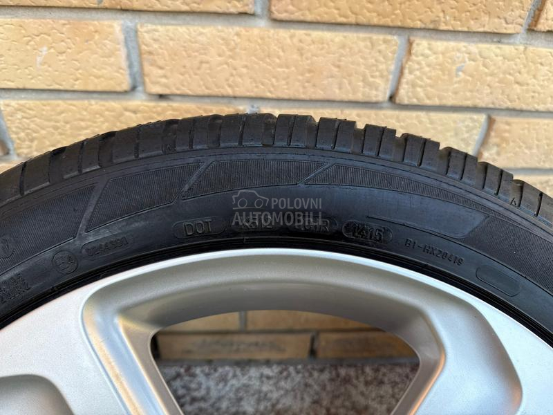 Dunlop 255/45 R20 Zimska