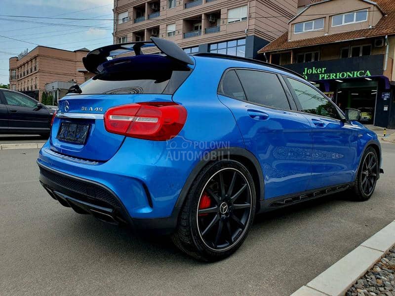 Mercedes Benz GLA 45 AMG 4MATIC