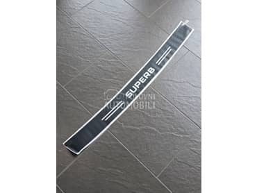 Superb nalepnica zadnji branik za Škoda Superb