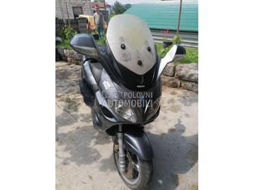 Piaggio X9 500 evolution