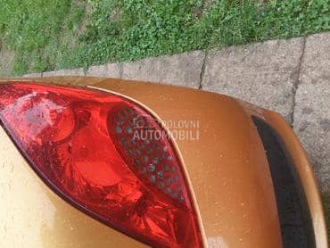 stop lampa za Peugeot 207