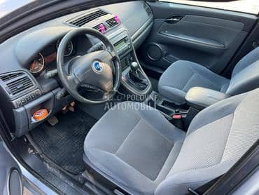 Enterijer za Fiat Croma od 2005. do 2010. god.