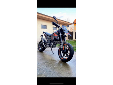 KTM 690 Super Moto Prestige