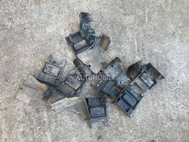 poklopac plasticne sajtne za Opel Astra G