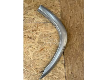 Lajsna prednjeg desnog krila za Toyota RAV 4 od 2000. do 2005. god.