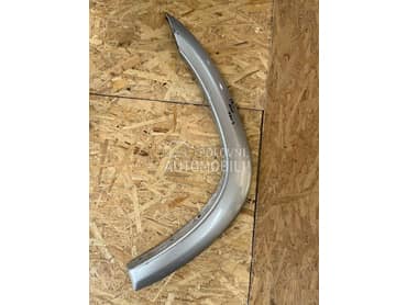 Lajsna prednjeg levog krila za Toyota RAV 4 od 2000. do 2005. god.