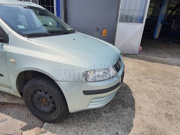 Fiat Stilo 1.9jtd 2003. god. -  kompletan auto u delovima
