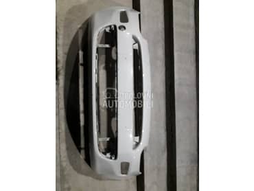 Prednji branik za Fiat Punto