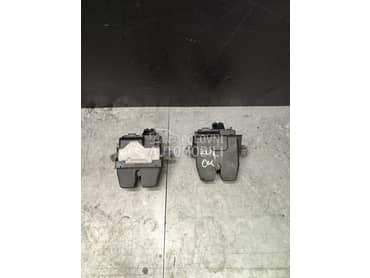 brava gepeka za Ford Kuga od 2008. do 2013. god.