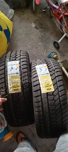 Ostalo 215/55 R17 Sve sezone