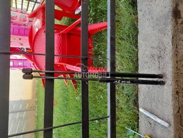 Amortizeri za gepek5 vrata za Fiat Stilo od 2000. do 2007. god.