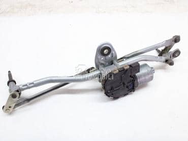 Motor brisaca sa nosacem za Audi Q3 od 2011. do 2018. god.