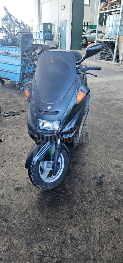 Yamaha Majesty 250cc Abs Delovi i oprema za motore Polovni Automobili