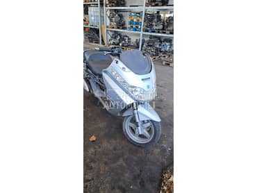 Piaggio X8 250cc ie