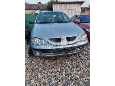 Renault Megane -  kompletan auto u delovima