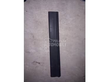 Lajsna vrata za Audi Q2