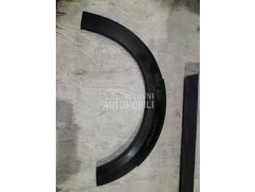 Lajsna polumesec za MINI Countryman