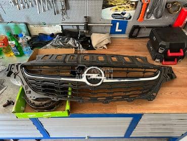 maska branika resetka za Opel Corsa E od 2013. do 2020. god.