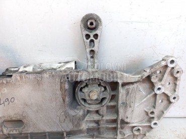 NOSAC MOTORA za Audi A3