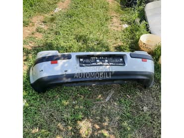 zadnji branik hečbek za Volkswagen Golf 4 od 1998. do 2006. god.