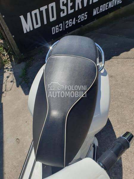 Vespa GTS 300 ie