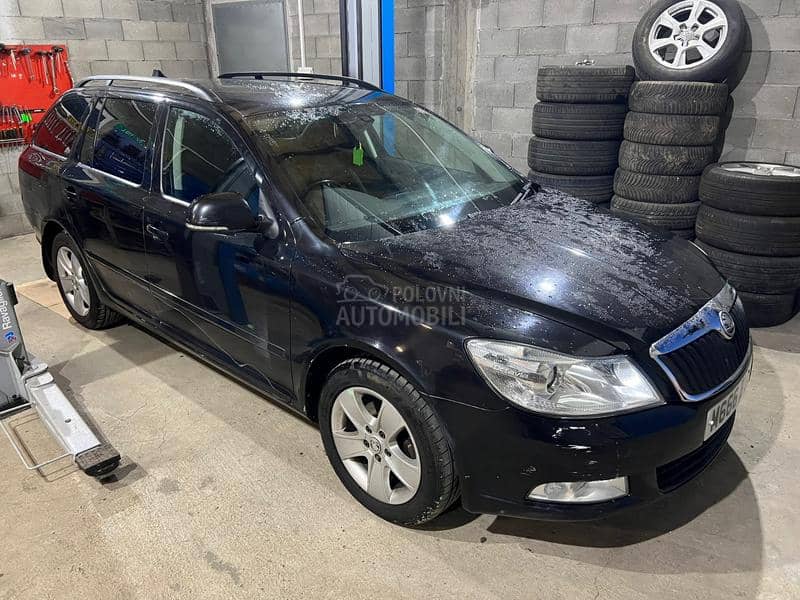 Škoda Octavia 1.6 d 2011. god. -  kompletan auto u delovima