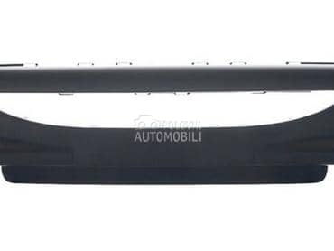Prednji Branik Crni za Peugeot 206 od 1998. do 2009. god.