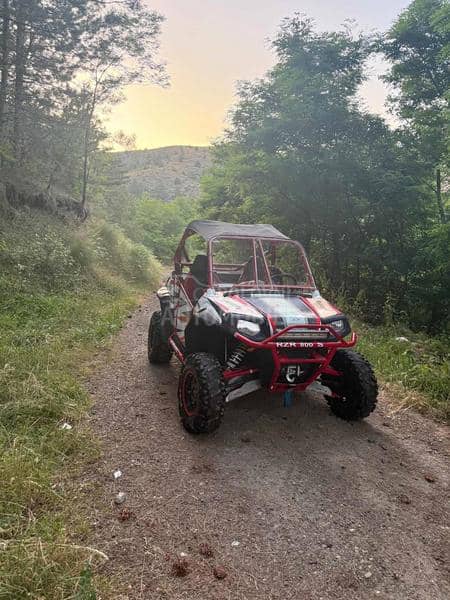 Polaris Rzr 800s