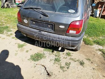 zadnji branik za Ford Fiesta od 1992. do 1994. god.