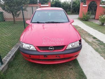 Prednji branik za Opel Vectra B od 1995. do 1999. god.