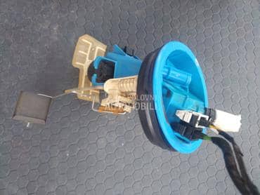 Benzinska pumpa za BMW Compact