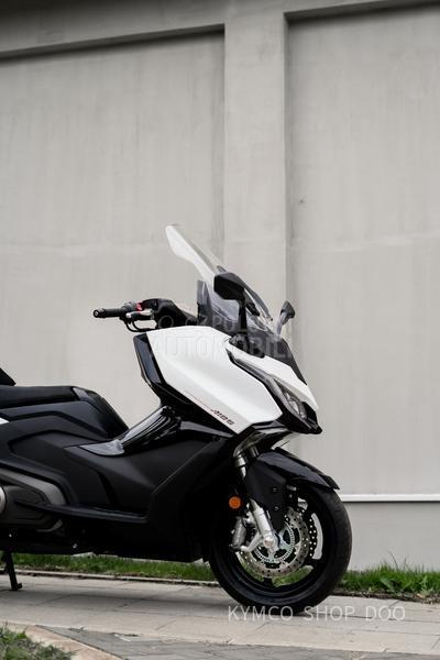 Kymco AK 575 Premium