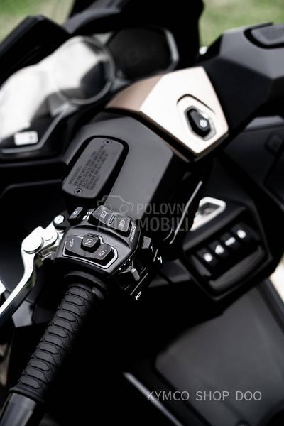 Kymco AK 575 Premium