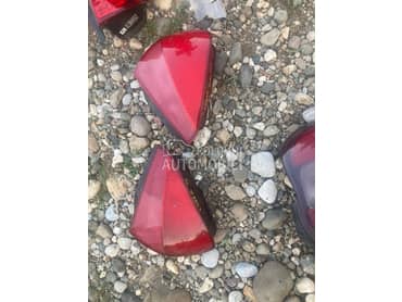 stop limuzina za Lancia Lybra od 1999. do 2005. god.