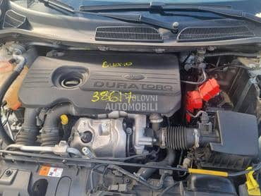 Ford Fiesta 1.6 2017. god. -  kompletan auto u delovima