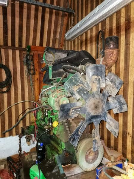 John Deer motor od 230KS