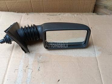 Desni mehanicki retrovizor za Seat Ibiza od 1985. do 1993. god.