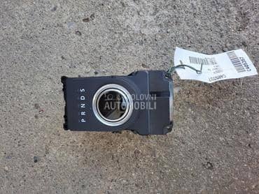 Modul menjaca za Jaguar XE za 2016. god.