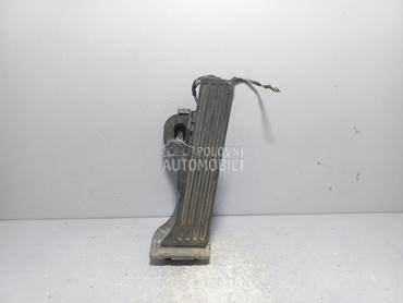 PAPUCICA GASA za Volkswagen Passat B6