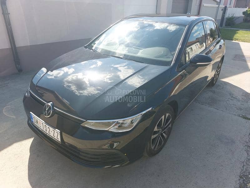 Volkswagen Golf 8 united