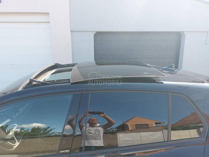Volkswagen Golf 8 united